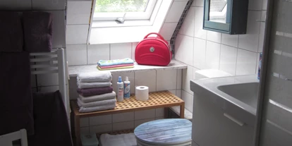 Monteurwohnung - Hund erlaubt - Schleswig-Holstein - Bad / 1.OG - Casa Cerasum