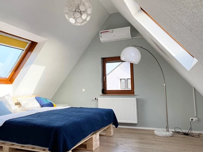 Monteurwohnung - Waschmaschine - Deutschland - HomeRent in Wendlingen, Lichtenstein