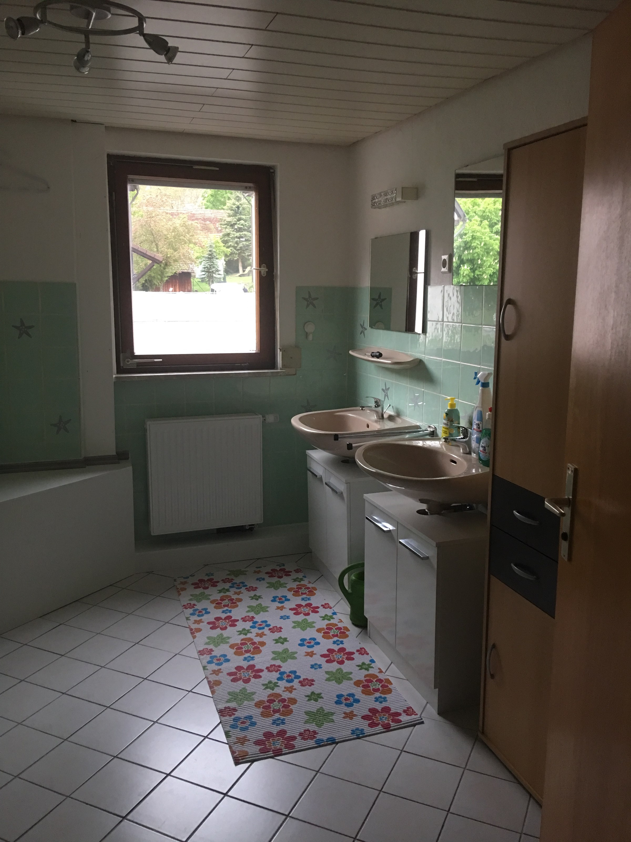 Monteurzimmer: Bad OG - Nicole's Privatzimmer Vermietung