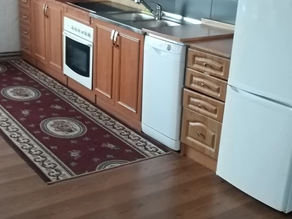 Monteurwohnung - Art der Unterkunft: Apartment - Österreich - Küche der Monteurwohnung in Vösendorf in der Nähe von Wien. - ZIMMER VÖSENDORF