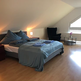 Monteurzimmer: Doppelzimmer NR: 2 - Ferienwohnung mit 3 Schlafzimmern in Marsberg