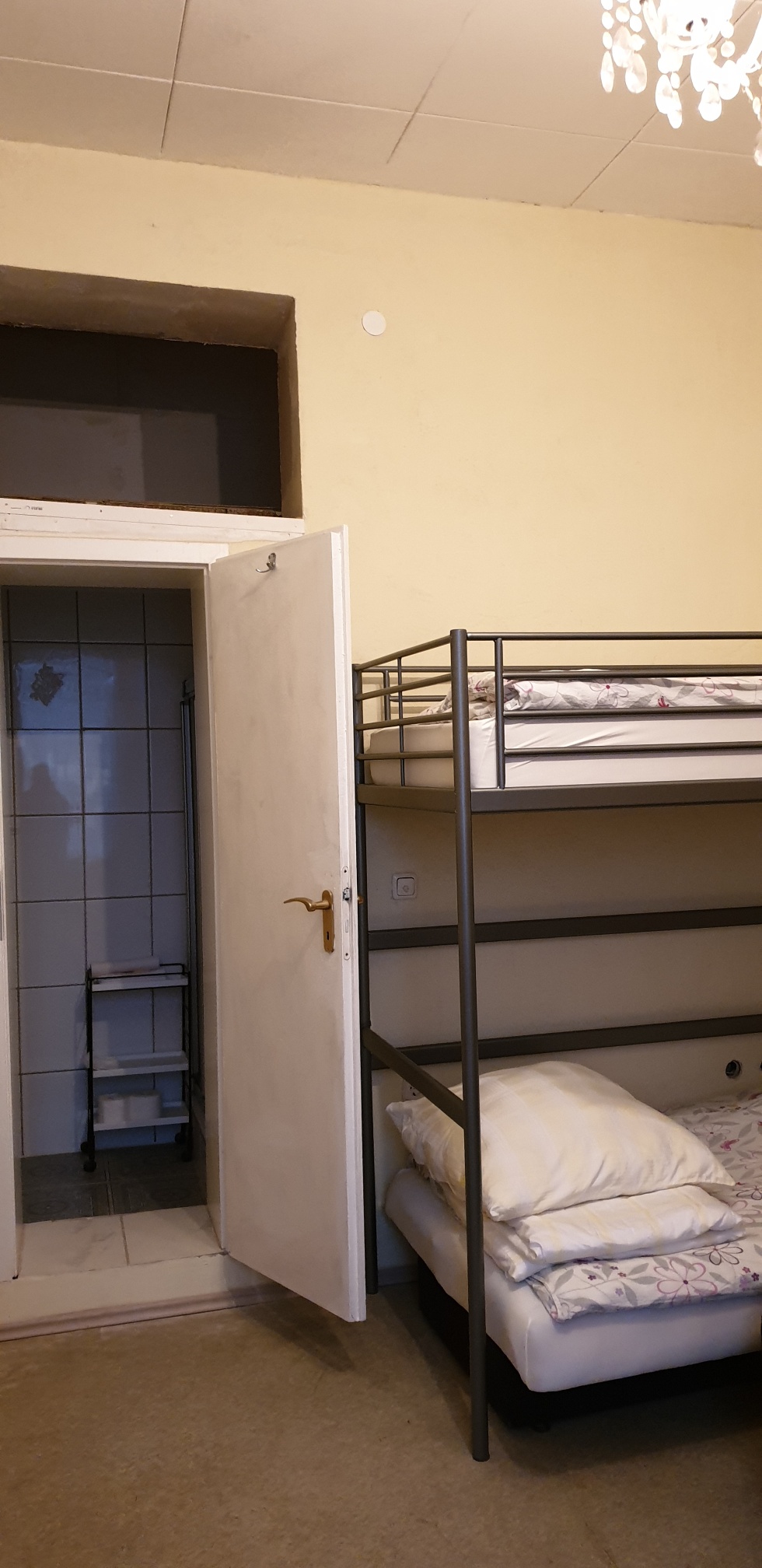 Monteurzimmer: Etagenbett  - 1gh mobilert 