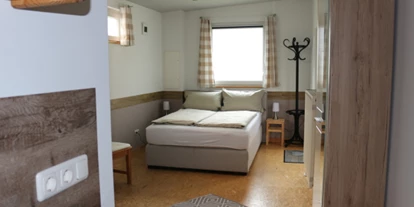 Monteurwohnung - Kleinostheim - Aparment Schlafraum - Jörgs Gästehaus & Appartment