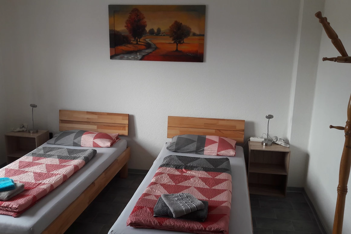Monteurzimmer: Fewo Marienburg-Flieden