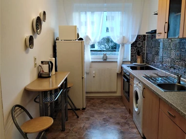 Monteurzimmer: 2 Person Möbliertes Zimmer in Hannover
