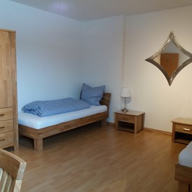 Monteurzimmer: Doppelzimmer mit Einzelbetten - Monteurzimmer Cloppenburg