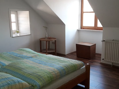 Monteurwohnung - Balkon - Deutschland - Ein weiteres Schlafzimmer - Ferienwohnung "Wohnglück" im Gasthaus "Zur Krone"