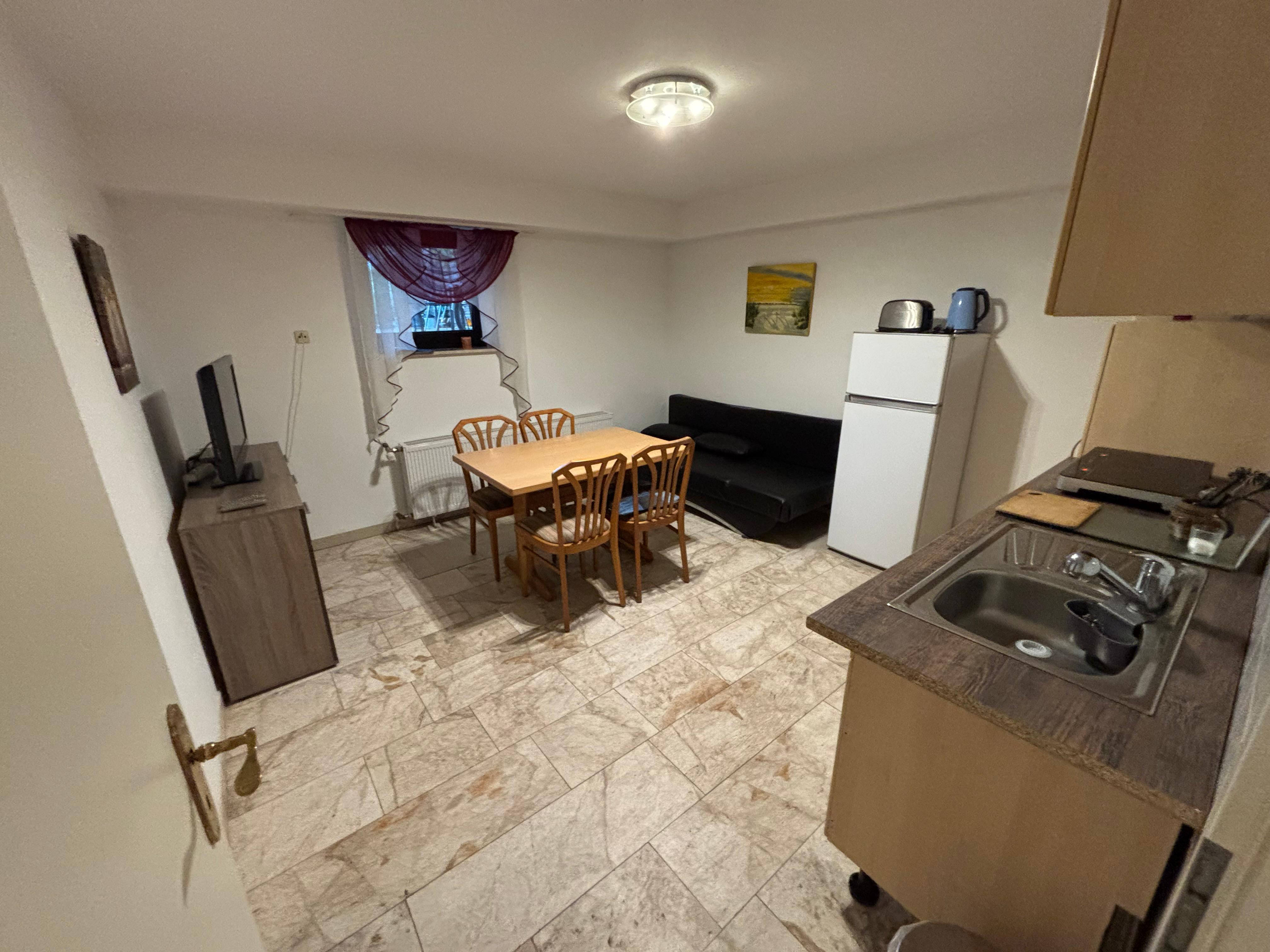 Monteurwohnung - Badezimmer: Gemeinschaftsbad - Bayern - Wohnung Nummer 3 - Dingolshausen/ Gerolzhofen