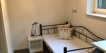 Monteurwohnung - Lauffen am Neckar - Eine Schlafgelegenheit des Appartments - Schlehenweg