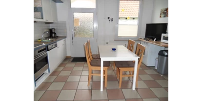 Monteurwohnung - WLAN - Flusslandschaft Elbe - Küche - Zimmer u. Wohnungen für Handwerker u. Monteure 9 km östlich von Lüneburg