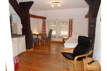 Monteurzimmer: Einzelzimmer mit Bad und Kleinküche - Zimmer u. Wohnungen für Handwerker u. Monteure 9 km östlich von Lüneburg