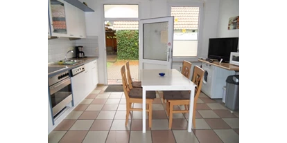 Monteurwohnung - WLAN - Flusslandschaft Elbe - Küche mit Terrasse - Zimmer u. Wohnungen für Handwerker u. Monteure 9 km östlich von Lüneburg