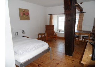 Monteurzimmer: Apartment mit Bad - Zimmer u. Wohnungen für Handwerker u. Monteure 9 km östlich von Lüneburg