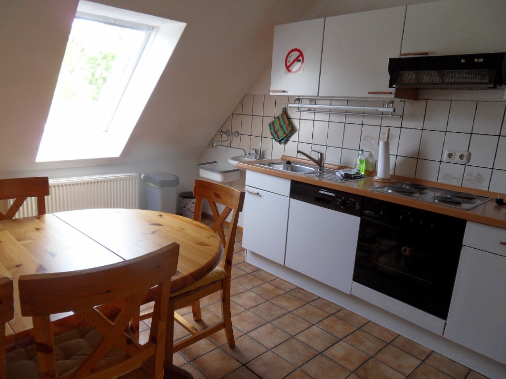 Monteurzimmer: Küche - Zimmer u. Wohnungen für Handwerker u. Monteure 9 km östlich von Lüneburg