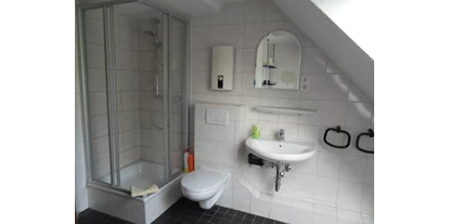 Monteurwohnung - WLAN - Flusslandschaft Elbe - Bad - Zimmer u. Wohnungen für Handwerker u. Monteure 9 km östlich von Lüneburg