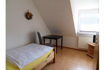 Monteurzimmer: Einzelzimmer - Zimmer u. Wohnungen für Handwerker u. Monteure 9 km östlich von Lüneburg