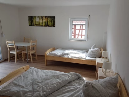 Monteurwohnung - Bad Hersfeld - Monteurzimmer Ferienwohnung A7 ab speak polish