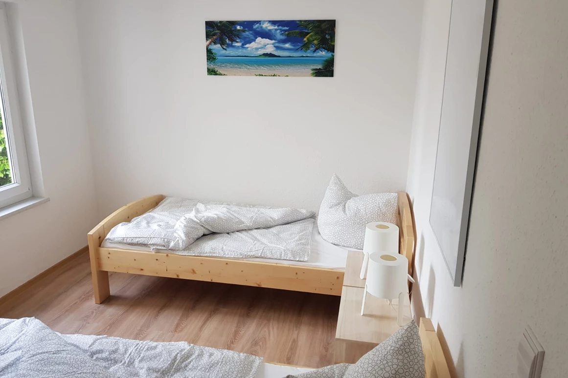 Monteurzimmer: Monteurzimmer Ferienwohnung A7 ab speak polish