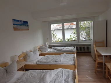 Monteurzimmer: Monteurzimmer Ferienwohnung A7 ab speak polish