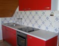Monteurzimmer: Küche mit Spülmaschine in der Monteurunterkunft in Horben im Schwarzwald - Hanspeterhof