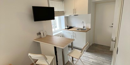 Monteurwohnung - Küche: eigene Küche - Monteurzimmer in der Stadzentrum Zörbig - 06780