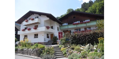 Monteurwohnung - Parkplatz: eigener Parkplatz vorhanden - Österreich - Hotel Garni Brigitte - Hotel Garni Brigitte