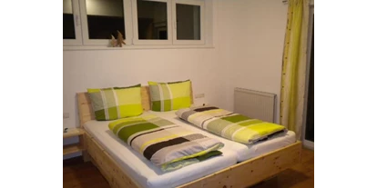 Monteurwohnung - Parkplatz: eigener Parkplatz vorhanden - Österreich - Schlafzimmer Appartement 17 - Hotel Garni Brigitte