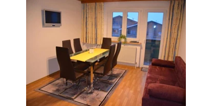 Monteurwohnung - Parkplatz: eigener Parkplatz vorhanden - Österreich - Esszimmer Appartement 18 - Hotel Garni Brigitte