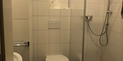 Monteurwohnung - PLZ 78315 (Deutschland) - Gast Zimmer mit WC und Dusche für Pendler von Montag - Freitag