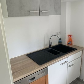 Monteurzimmer: Küche mit Geschirrspüler - Zimmer in Leonberg 