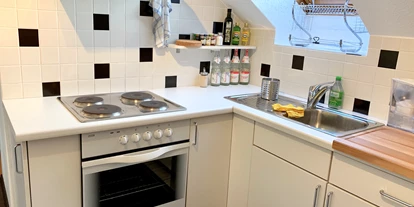 Monteurwohnung - PLZ 78736 (Deutschland) - Küche - Ab 11,21 pP, Vollausstattung, schnelles Internet, TV + Netflix, bequeme Betten, Küche, Balkon