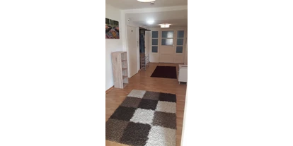 Monteurwohnung - PLZ 31860 (Deutschland) - Flur in der Fewo mit Diele - Appartment Bad Pyrmont