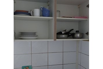 Monteurzimmer: Küche / Pantryküche mit Geschirr - Appartement 2 sofort wieder buchbar