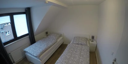 Monteurwohnung - PLZ 42697 (Deutschland) - Schlafzimmer 1 - Monteurswohnung TAKAppartement Dormagen DG