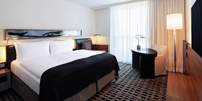 Monteurwohnung - TV - Falkensee - Monteurzimmer im InterContinental Hotel Berlin