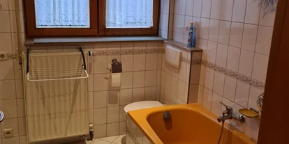 Monteurwohnung - Dinkelsbühl - Moderne behagliche Monteurwohnung mit Wäscheservice