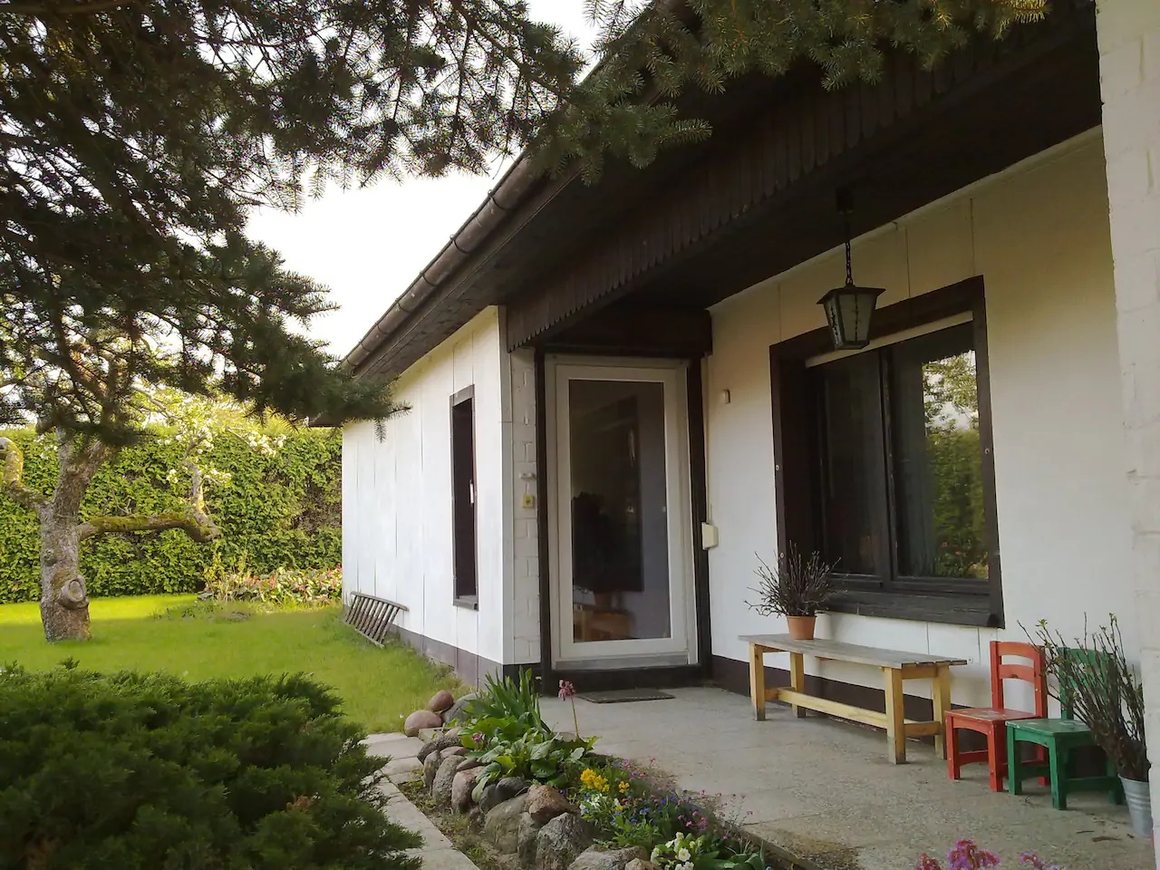 Monteurwohnung - Art der Unterkunft: Ferienwohnung - Brandenburg - Ost-Terrasse und Garten - Ferienhaus Joey