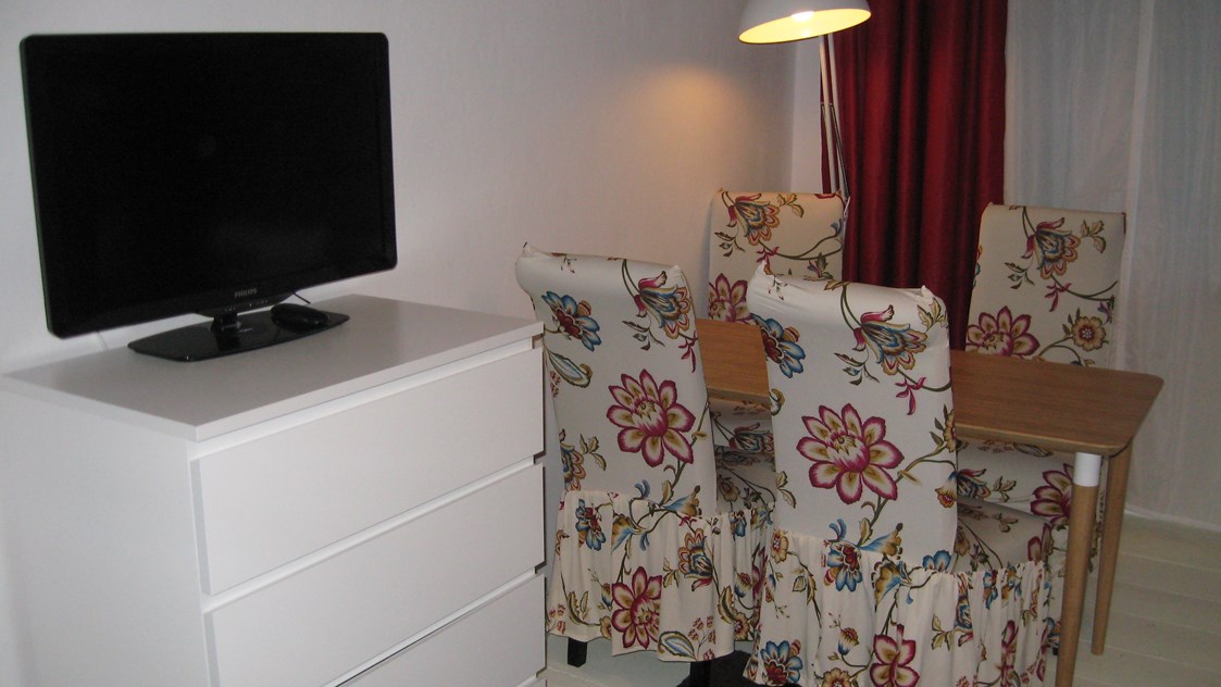 Monteurzimmer: Größeres Zimmer - Ruhige frische Monteurwohnung für bis zu 3 Personen