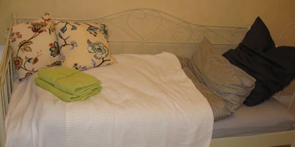 Monteurwohnung - TV - Falkensee - Kleineres Zimmer (15 qm) - Ruhige frische Monteurwohnung für bis zu 3 Personen