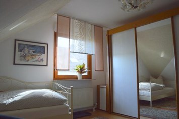 Monteurzimmer: Zimmer 1 - Gästehaus-Rottal