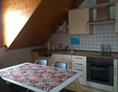 Monteurzimmer: Küche - Schöne Ferienwohnung mit Platz für bis zu 5 Personen