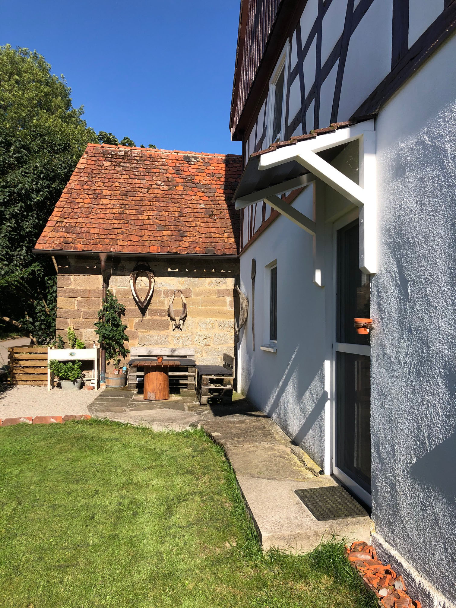 Monteurzimmer: Ferienwohnungen Monteurzimmer in Ilshofen