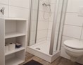 Monteurzimmer: Moderne Badezimmer - Diverse Monteurwohnungen in Bremen