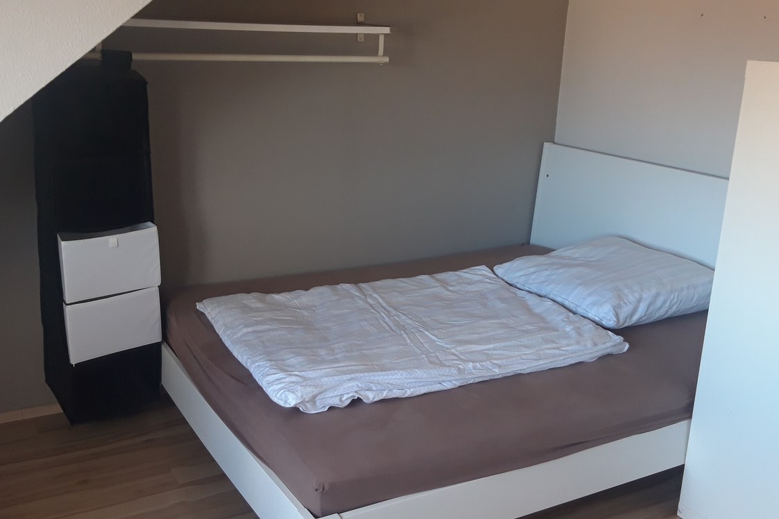 Monteurzimmer: Schlafmöglichkeit/Schlafzimmer - Diverse Monteurwohnungen in Bremen