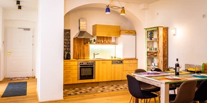Monteurwohnung - PLZ 2482 (Österreich) - Eingang - Küche - Senator-Flats Paulus