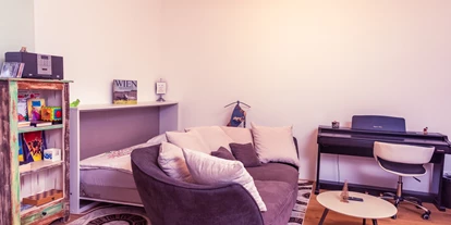 Monteurwohnung - PLZ 2482 (Österreich) - Einzelbett - Wohnzimmer  - Senator-Flats Paulus