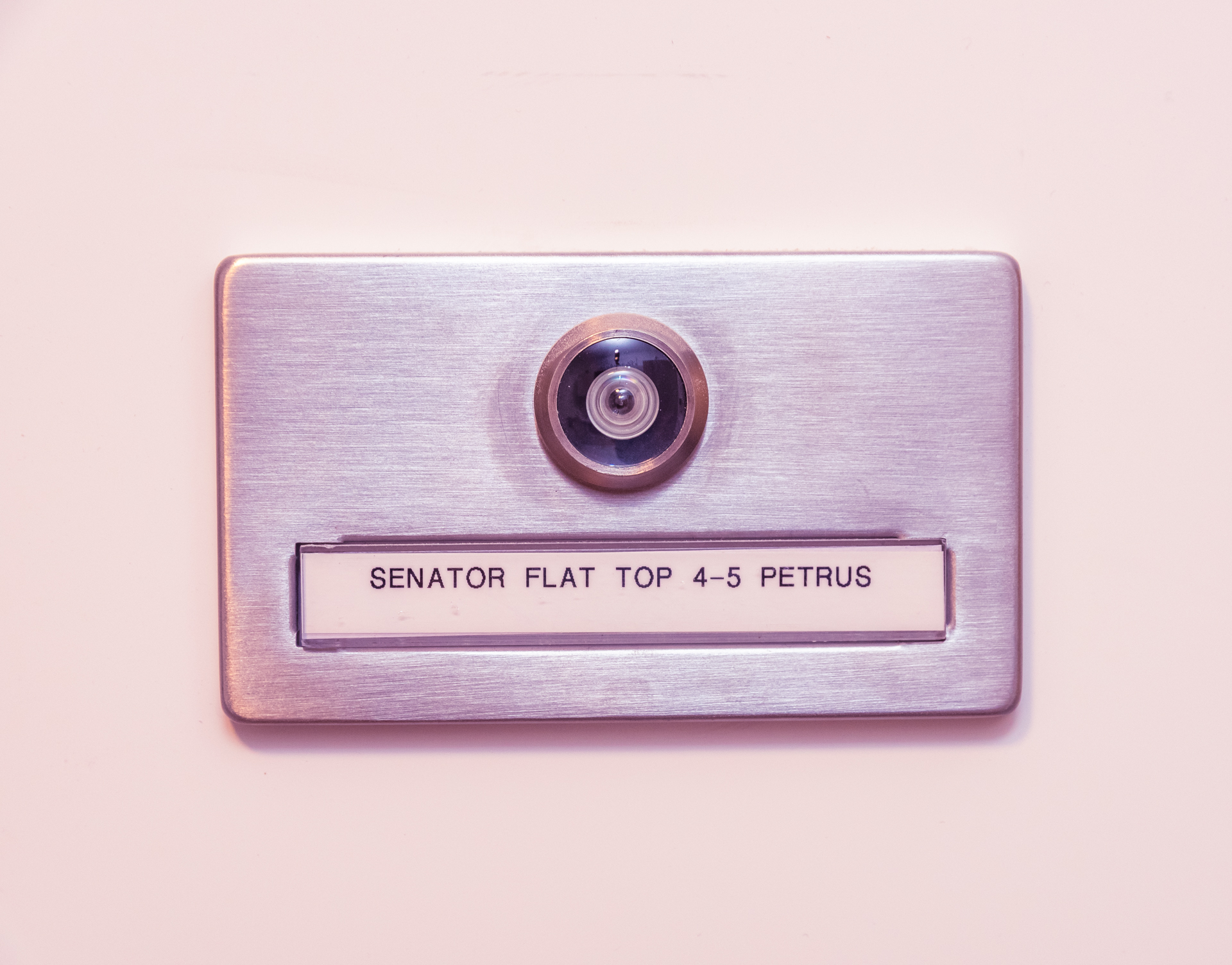 Monteurzimmer: Senator Flat Petrus  Top 4-5
 - Senator-Flats Petrus