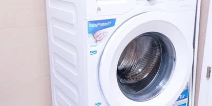 Monteurwohnung - PLZ 2482 (Österreich) - Kardinal Nagl Waschmaschine  
Kardinal Nagl washing machine - Senator-Flats Kardinal Nagl