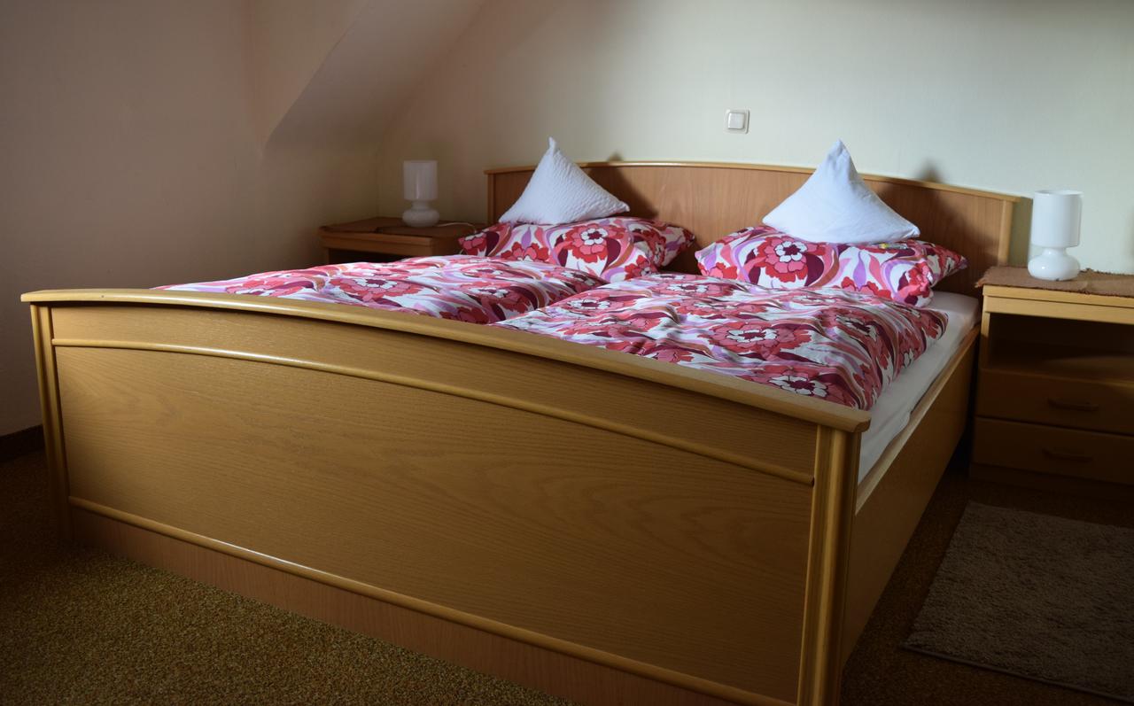 Monteurzimmer: Pension Haus Katharina