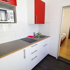 Monteurzimmer: Vollausgestattete Küchen - Apartment Top 5 mit 70 m2